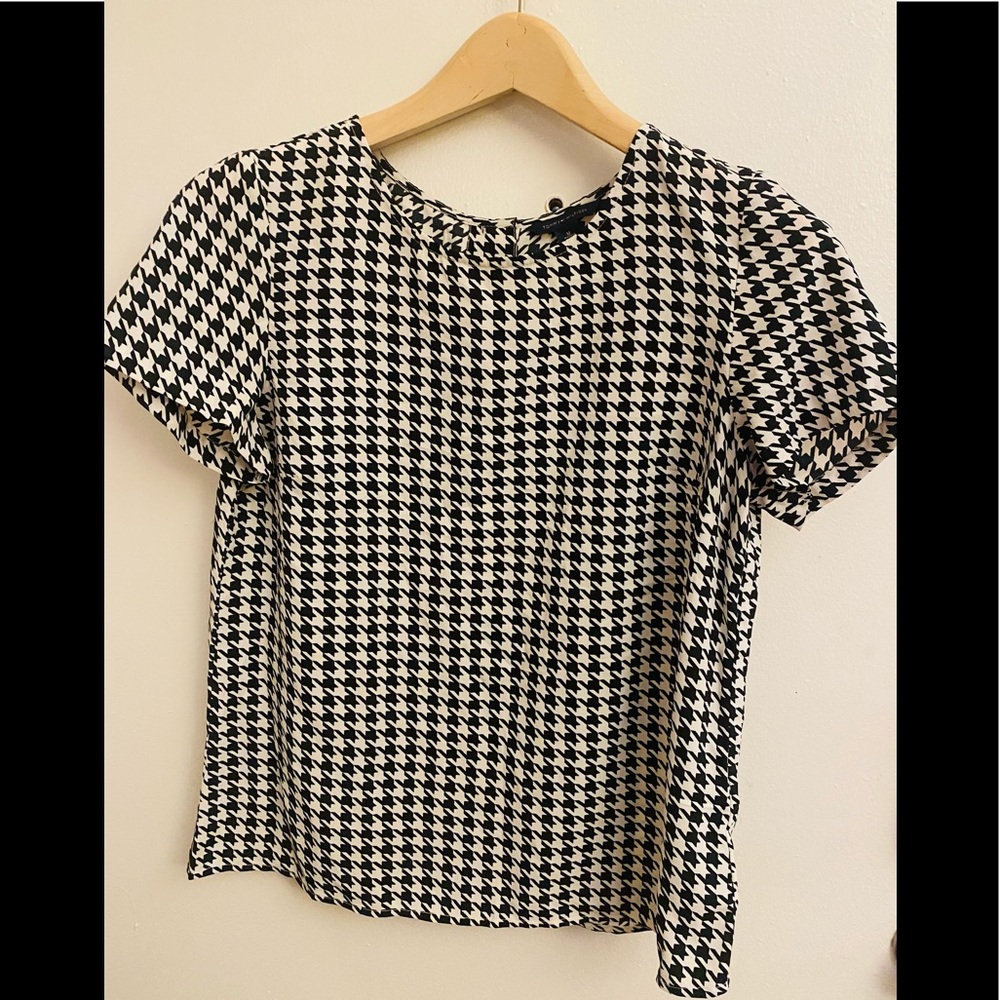 Houndstooth Patterned Top - image 1